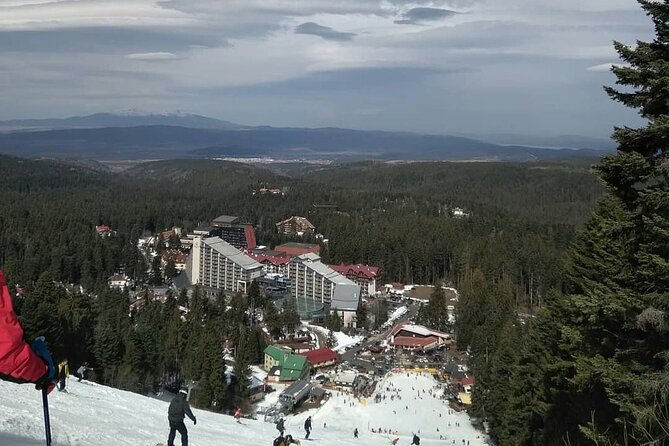 5-Day Ski Equipment Rental in Borovets - The Depot, Lockers, and Busy Periods