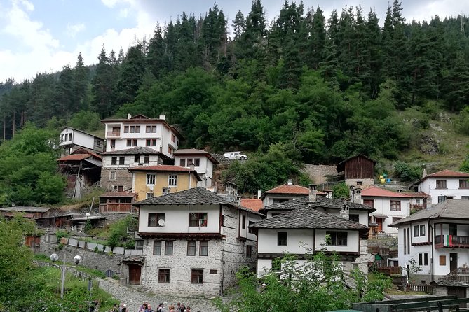 5 Days Guided Motorcycle Tour Wine, Nature and Traditions - Fitness, weather, and practical concerns