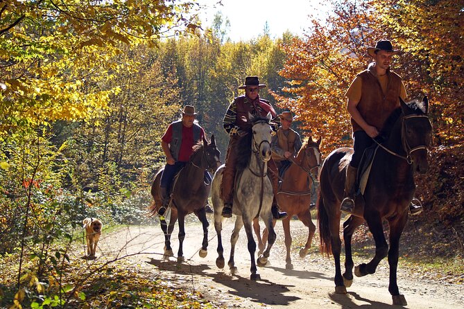 Balkan Horse Riding - Glozhene Monastery Ride - The ride back to Golyam Izvor