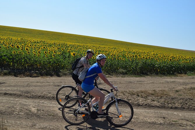 Bulgaria Cycling Day Tours - country & sea - Ovech Fortress above Provadia
