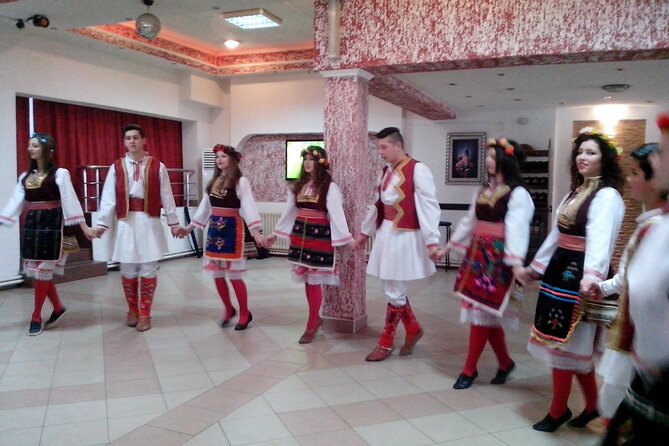 Bulgarian Dinner with Show from Nessebar and Sunny Beach - What happens during the five-hour evening
