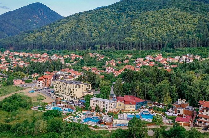 From Borovets: Thermal Pool Escape & Aqua Club Visit - The local feel and the question of variety