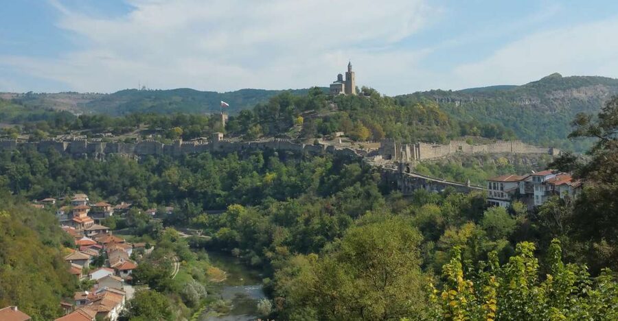 From Bucharest: Bulgaria 1-Day Tour - Basarbovo Monastery: A Brief Look at a Special Site