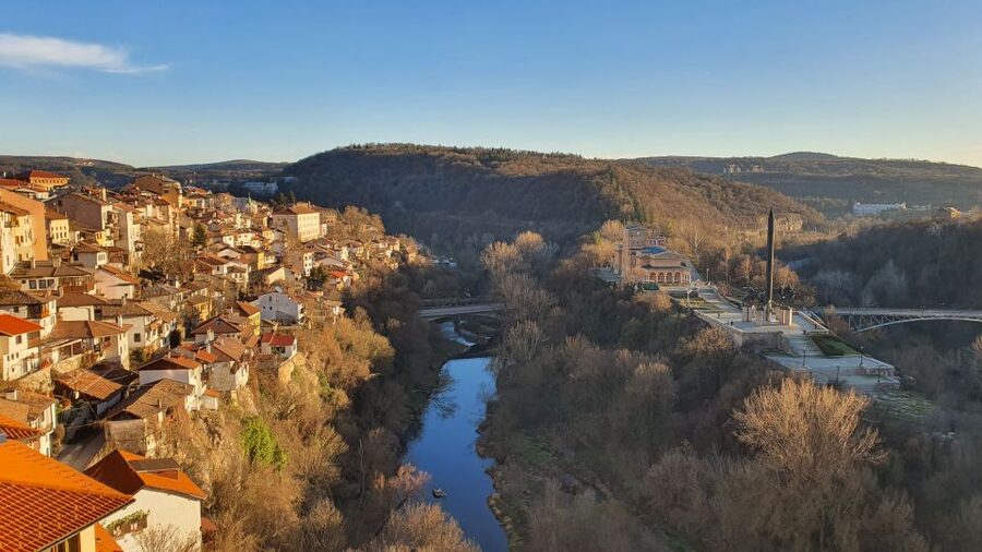 From Bucharest: Bulgaria 1-Day Tour - What the Private Vehicle and Guide Add