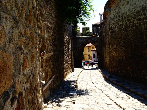 Full day tour to Plovdiv with lunch - Lunch: useful, included, and not perfectly consistent