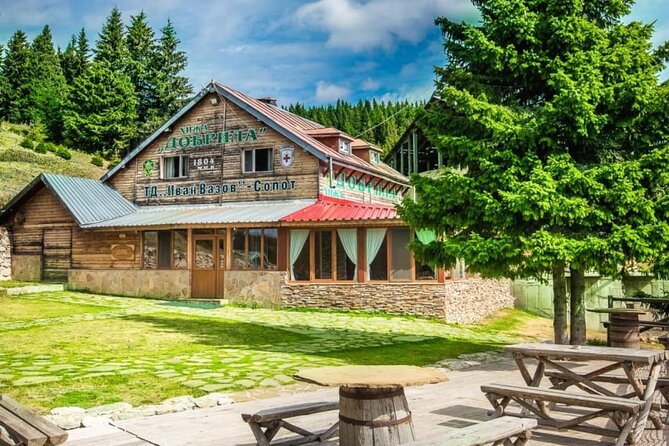 Hiking Adventure in the Central Balkan National park - The guide and the feel of the day