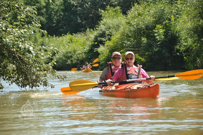 Kamchia river kayaking day tour - Paddling through the Kamchia woods