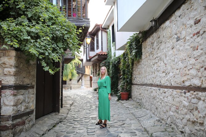 Nessebar: Audio Guide Tour Nessebar with visit to the Winery - Phone use, audio, and route planning