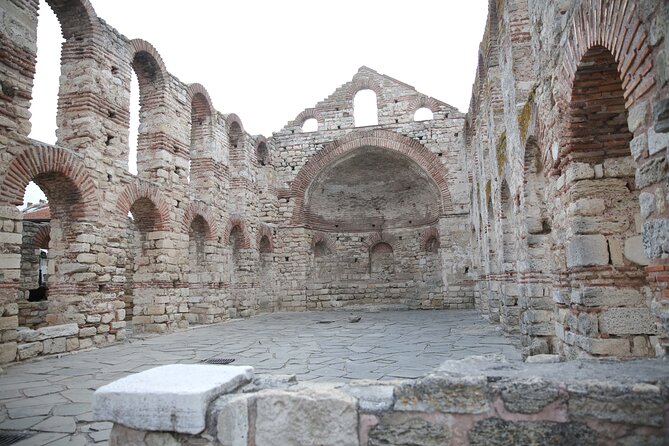 Nessebar: Audio Guide Tour Nessebar with visit to the Winery - Old Nessebar and the first church stops