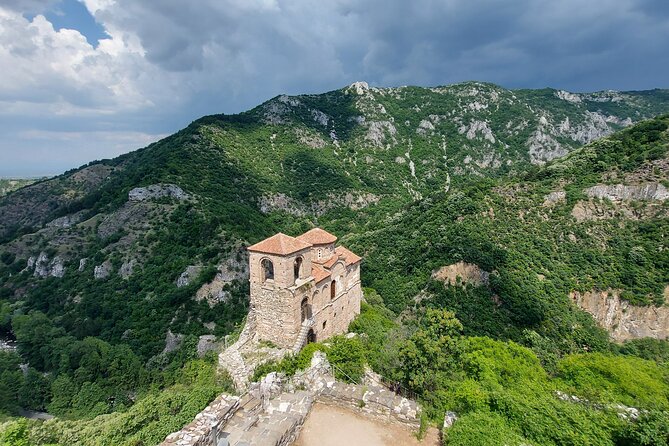 Plovdiv, Asen's Fortress and Bachkovo Monastery small group tour with pickup - Reaching Plovdiv and getting your bearings