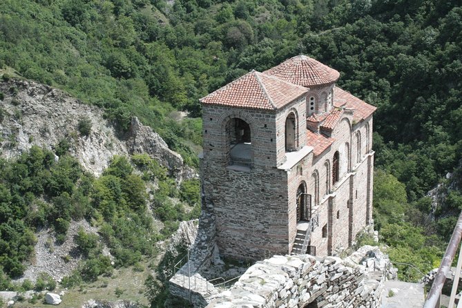 Private 1-day Trip To Wonderful Bridges-Bachkovo-Asen's Fortress from Plovdiv - What the E-Guide Adds