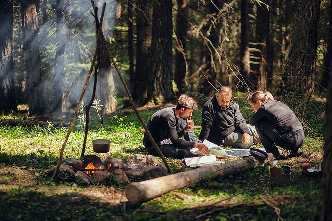 Private Experience in Wildlife Survival School in Bulgaria - Climbing higher for fire, water, and navigation