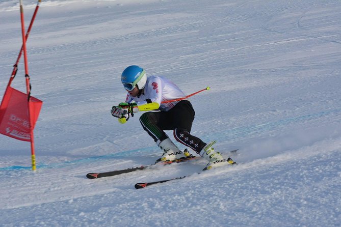 Private lessons in Bansko with former national ski racer - Kids From Age Four Learn Through Play