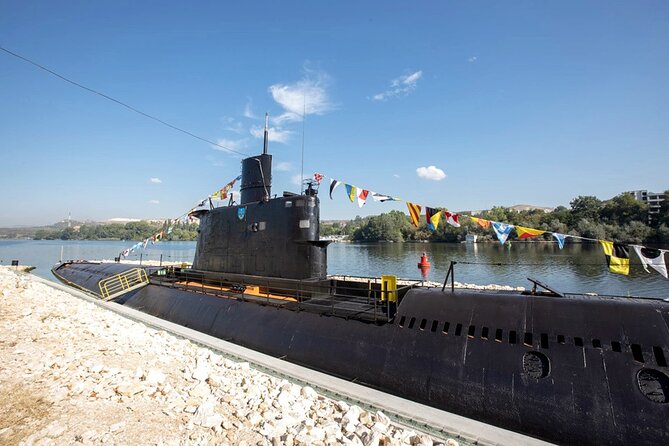 Private Tour in Museum of Glass and Museum Submarine Glory near Varna - Why the two-stop combination works