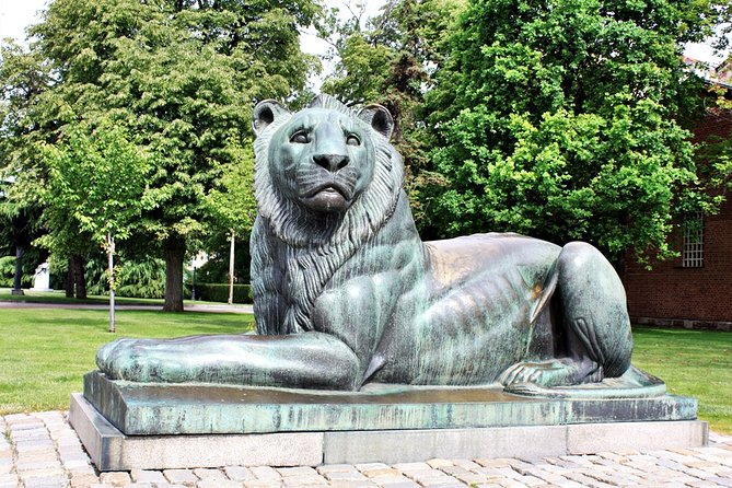Private & Ultimate Sofia 2,5-hour Walking Tour - Finishing at the National Palace of Culture