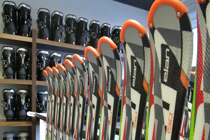 Ski and Snowboard equipment rental in Bansko - Using the Equipment for the Day