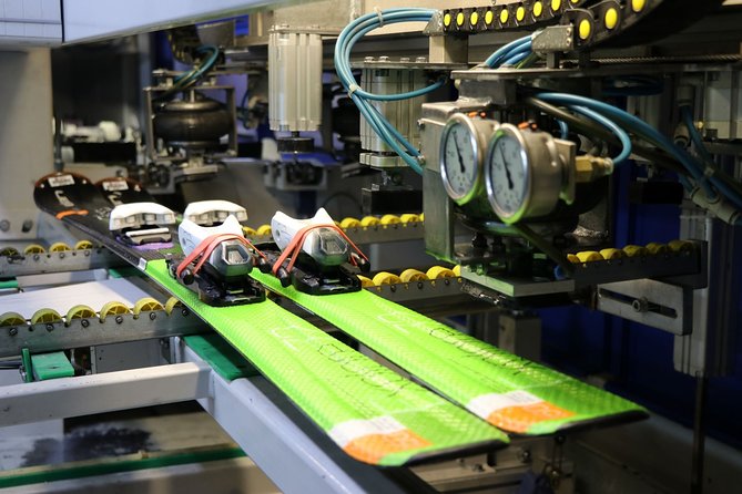 Ski and Snowboard Equipment servicing in Bansko - What the wider shop service tells you