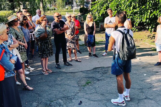 Sofia Highlights 2 Hour Sightseeing Walking Tour - The Presidency, Guards, and the Largo