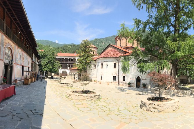 Sofia: Small Group to Plovdiv and Bachkovo Monastery - Meeting at Sofia’s Banya Bashi Mosque