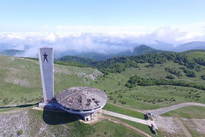 Symbol of the Communism Buzludzha monument and the Rose valley - Seeing Buzludzha with historical context