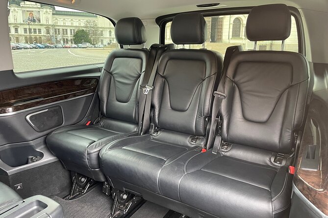 Transfer from the Sofia Airport to your hotel in Sofia by VIP Mercedes V class - What the Mercedes V Class means for your group