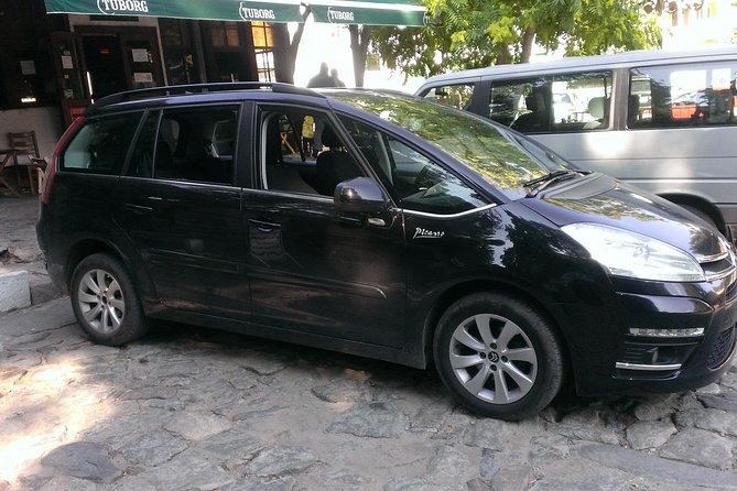 Transfer from the Sofia airport to your hotel in Sofia OR vice versa - Who should book this Sofia airport ride?