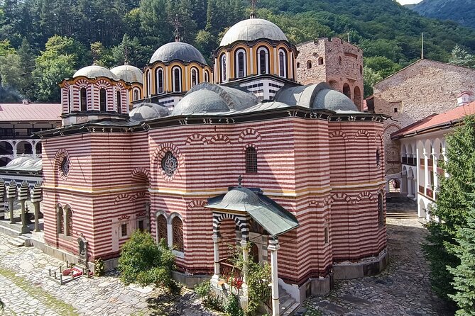 Unique experience to sleep in Rila Monastery - Walking 3.4 kilometers to St. Ivan Rilski’s cave
