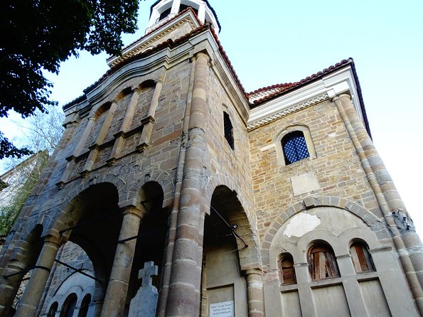 Veliko Tarnovo and Arbanasi Tour from Sofia - Guides who make the history personal