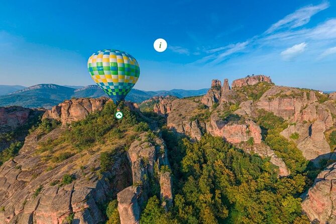 Virtual Hot Air Balloon Ride over the Belogradchik Rocks - Belogradchik Rocks from above: 35 minutes