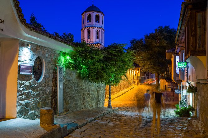 Walking tour of Plovdiv's top attractions - The Ethnographic Museum shows everyday life